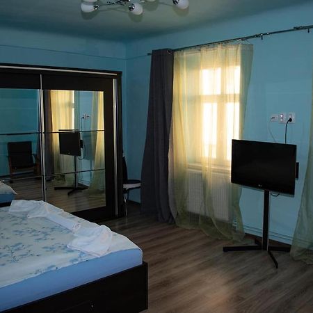 Central Apartment Maria Sibiu Buitenkant foto