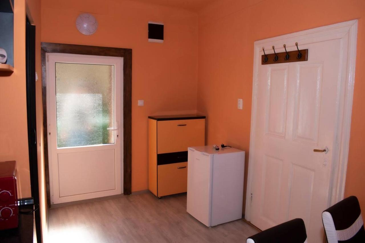 Central Apartment Maria Sibiu Buitenkant foto